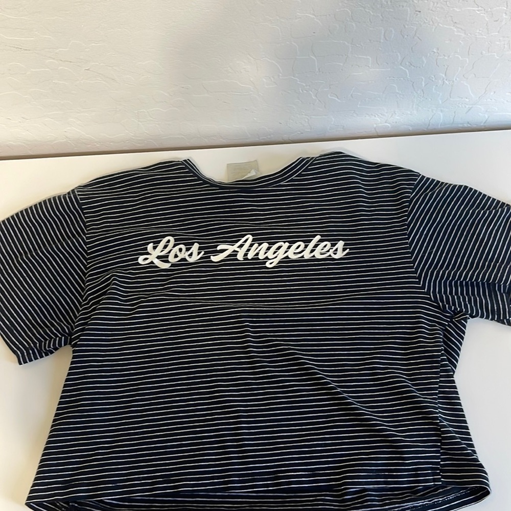 Cropped shirt